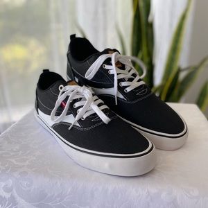 LEVIS Men’s Canvas Lace Up Loafer Shoes